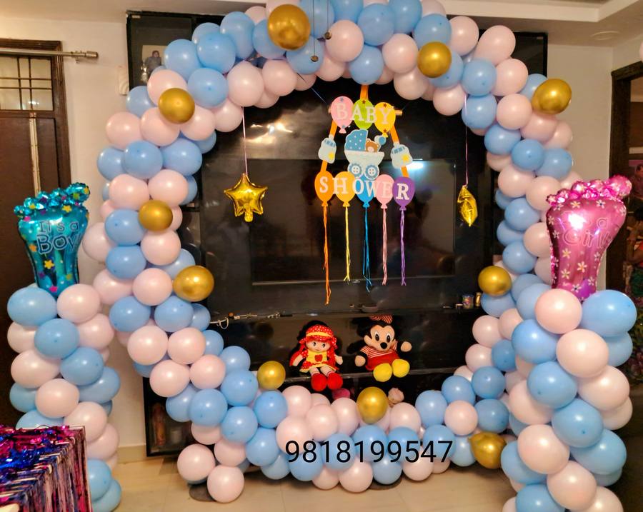 Baby shower blue arch